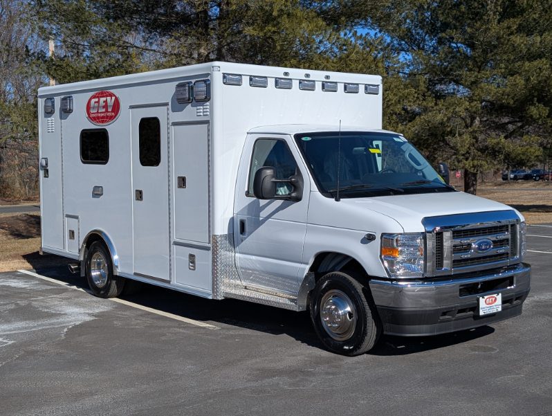 Ambulance for Sale 2024 Ford E450 Global Medic 2815
